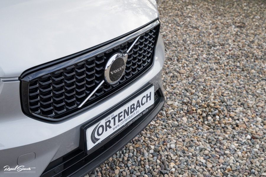Volvo XC40 1.5 T5 Plug-in hybrid Plus Dark | Adaptieve cruise | Blis | Memory | Harman Kardon | Leder |