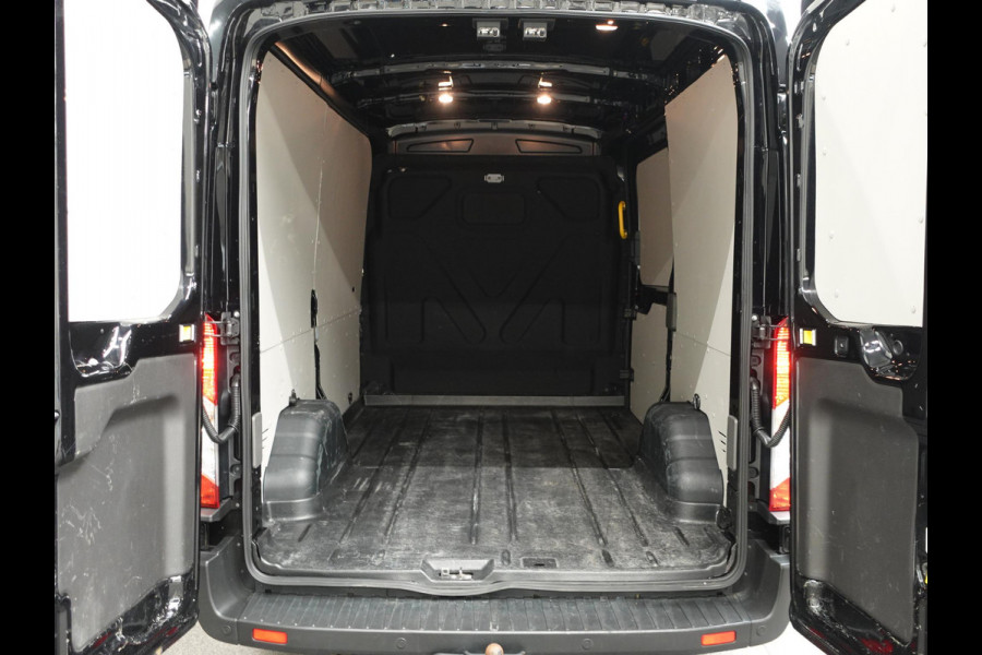 Ford Transit 130pk L2H2 Trekhaak Airco 360°Camera DAB+ Airco Trekhaak Cruise Control