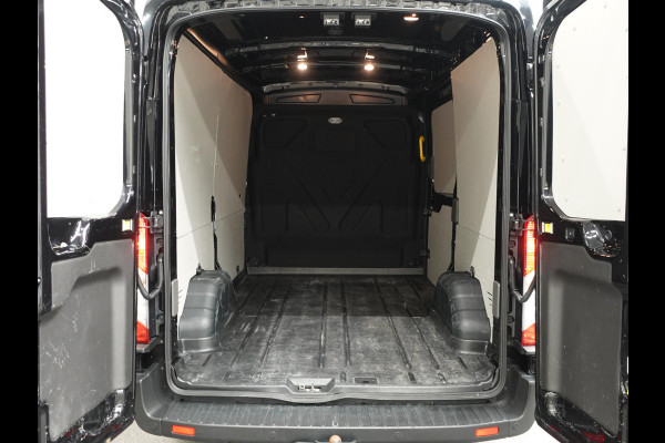 Ford Transit 130pk L2H2 Trekhaak Airco 360°Camera DAB+ Airco Trekhaak Cruise Control