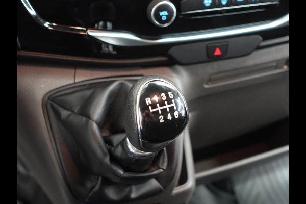 Ford Transit 130pk L2H2 Trekhaak Airco 360°Camera DAB+ Airco Trekhaak Cruise Control