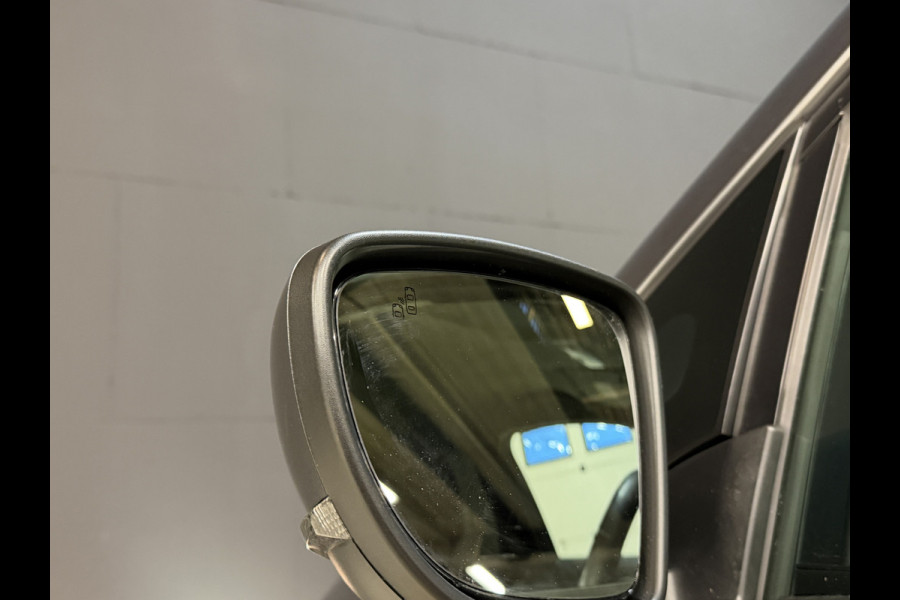 Nissan Leaf N-Connecta 40 kWh | Adaptive cruise | Carplay | 360 camera | Stoel/stuur/achterbankverwarming