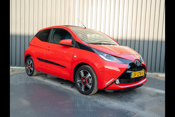 Toyota Aygo 1.0 VVT-i x-pose | Vouwdak | Camera | Navi | Prijs Rijklaar!!