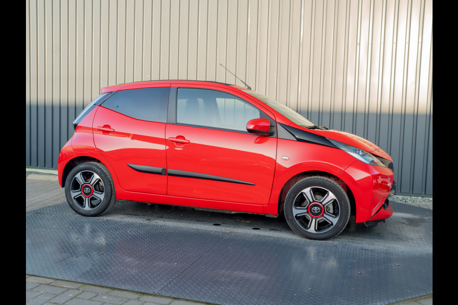 Toyota Aygo 1.0 VVT-i x-pose | Vouwdak | Camera | Navi | Prijs Rijklaar!!