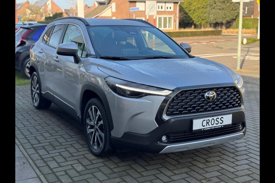 Toyota Corolla Cross 1.8 Hybrid Style | Dynamic, Elektrische achterklep, 18 inch, Keyless, Privacy glass