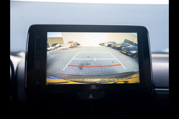 Toyota Yaris Cross 1.5 Hybrid Executive | JBL | Head Up | BSM | Navi | Stoelverw. | Prijs Rijklaar!!