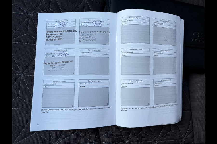 Toyota Yaris Cross 1.5 Hybrid Executive | JBL | Head Up | BSM | Navi | Stoelverw. | Prijs Rijklaar!!