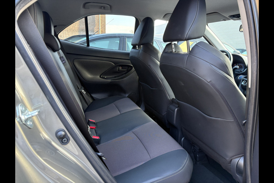 Toyota Yaris Cross 1.5 Hybrid Executive | JBL | Head Up | BSM | Navi | Stoelverw. | Prijs Rijklaar!!