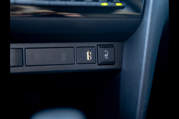 Toyota Yaris Cross 1.5 Hybrid Executive | JBL | Head Up | BSM | Navi | Stoelverw. | Prijs Rijklaar!!