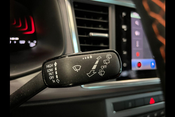 Seat Ateca 1.5 TSI DSG7 Aut. FR Business Intense Airco ECC Navi Carplay PDC VA + Camera Adaptive Cruise Control LED Matrix Stoel/Stuurverwarming Keyless Ambiente verlichting