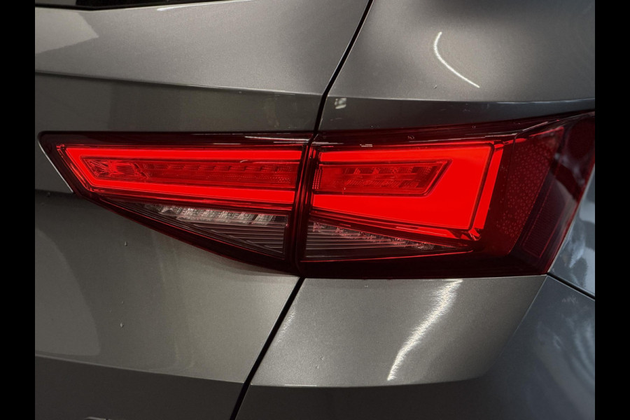 Seat Ateca 1.5 TSI DSG7 Aut. FR Business Intense Airco ECC Navi Carplay PDC VA + Camera Adaptive Cruise Control LED Matrix Stoel/Stuurverwarming Keyless Ambiente verlichting