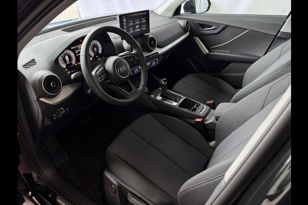 Audi Q2 35 TFSI 1.5 ✅NIEUW MODEL✅ S EDITION 150PK VIR.COCKPIT ELEK.KLEP TOUCHSCREEN CARPLAY NAVI CAMERA MATRIX LED STOELVERW. PDC KEYLES 11/2024 ✅Top Auto's Wijchen✅ 170 Nieuwe en bijna nieuwe Auto's met : Benzine /  PHEV / Plug in hybrid / Hybrid / Mild hybrid / HEV /  Keuze uit S-Edtion S-Line Pro Line