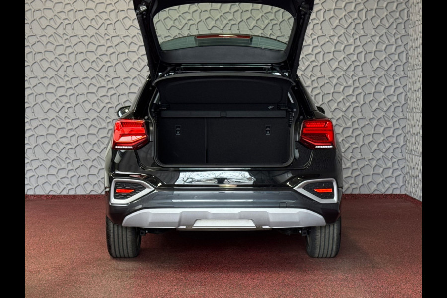Audi Q2 35 TFSI 1.5 ✅NIEUW MODEL✅ S EDITION 150PK VIR.COCKPIT ELEK.KLEP TOUCHSCREEN CARPLAY NAVI CAMERA MATRIX LED STOELVERW. PDC KEYLES 11/2024 ✅Top Auto's Wijchen✅ 170 Nieuwe en bijna nieuwe Auto's met : Benzine /  PHEV / Plug in hybrid / Hybrid / Mild hybrid / HEV /  Keuze uit S-Edtion S-Line Pro Line