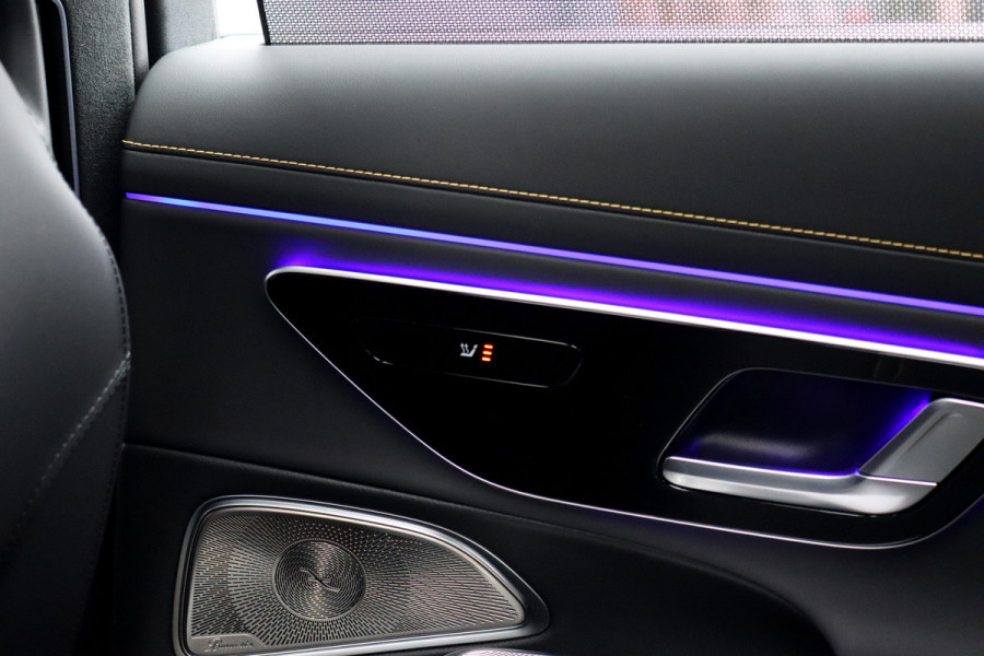 Mercedes-Benz E-Klasse AMG 53 4MATIC+ Edition 1 | Hyperscreen | Achterasbesturing | AMG-performance Stoelen | Carbon | Distronic+ | Multicontourstoelen | Stoelventilatie | Zonnerollo's | HUD | 3D-Display |