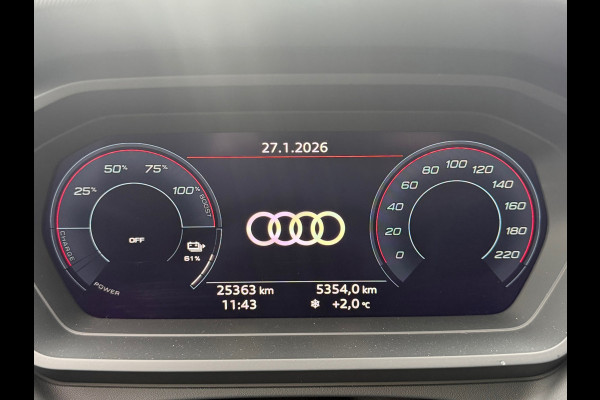 Audi Q4 Sportback e-tron 45 S Edition 82 kWh TREKHAAK CAMERA PARKEERSENSOREN VOOR EN ACHTER NAVI ADAPTIEVE CRUISE CONTROL