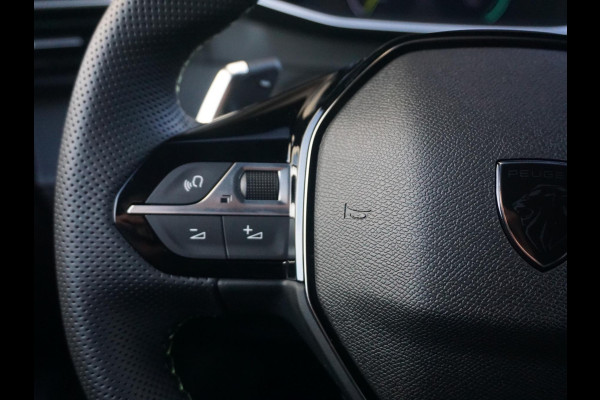 Peugeot 2008 1.2 Hybrid 145 GT