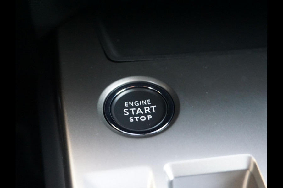 Peugeot 308 SW 1.2 Hybrid 145 e-DCS6 GT 360 camera