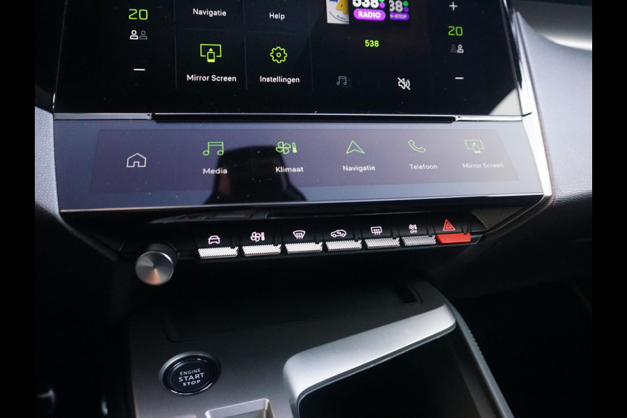 Peugeot 308 SW 1.2 Hybrid 145 e-DCS6 GT 360 camera