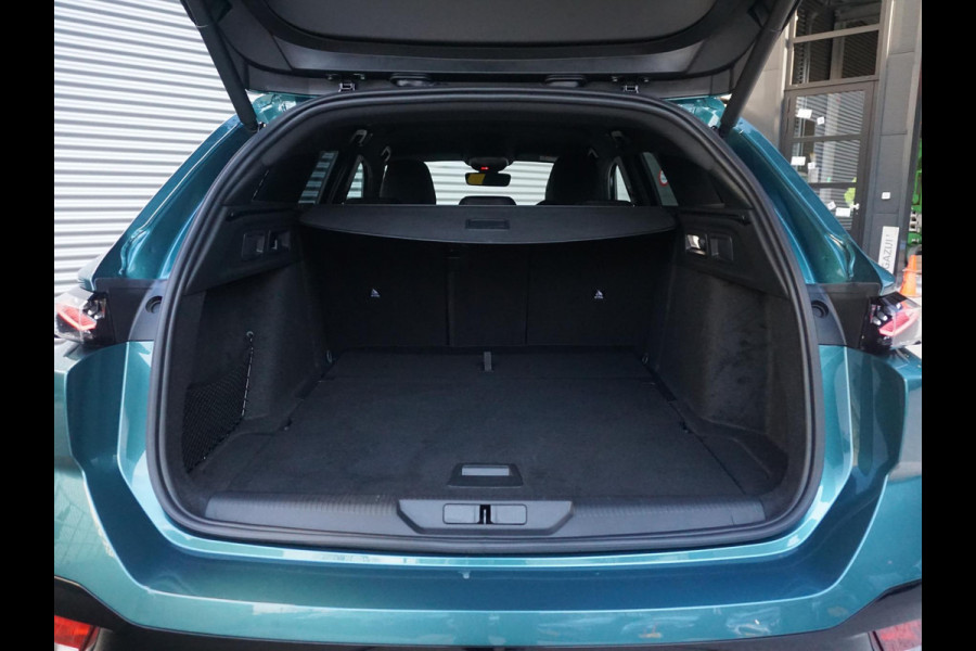 Peugeot 308 SW 1.2 Hybrid 145 e-DCS6 GT 360 camera