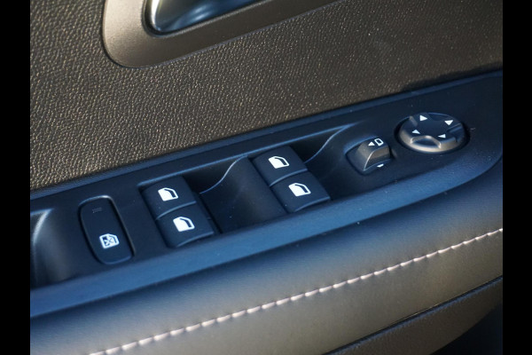 Peugeot e-208 EV Allure 51 kWh 360 Camera