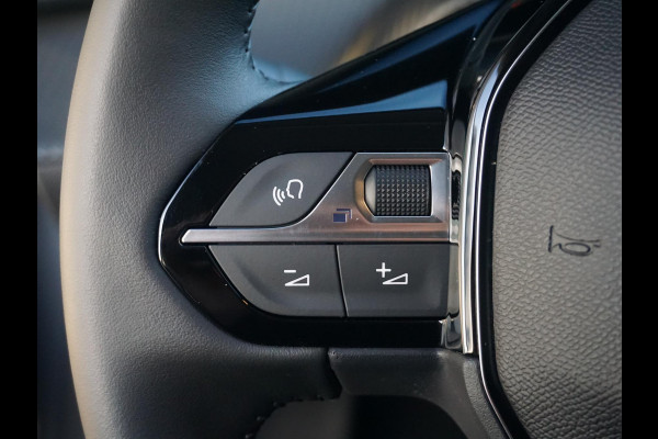 Peugeot e-208 EV Allure 51 kWh 360 Camera