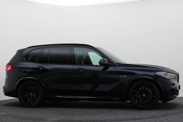 BMW X5 xDrive45e High Executive Panoramadak, Laser, 360° Camera, Head-Up, H&K, ACC, Luchtvering, 22"