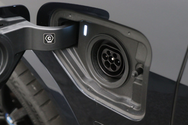 BMW X5 xDrive45e High Executive Panoramadak, Laser, 360° Camera, Head-Up, H&K, ACC, Luchtvering, 22"