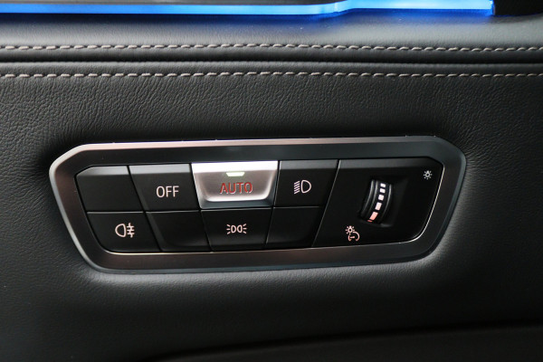 BMW X5 xDrive45e High Executive Panoramadak, Laser, 360° Camera, Head-Up, H&K, ACC, Luchtvering, 22"