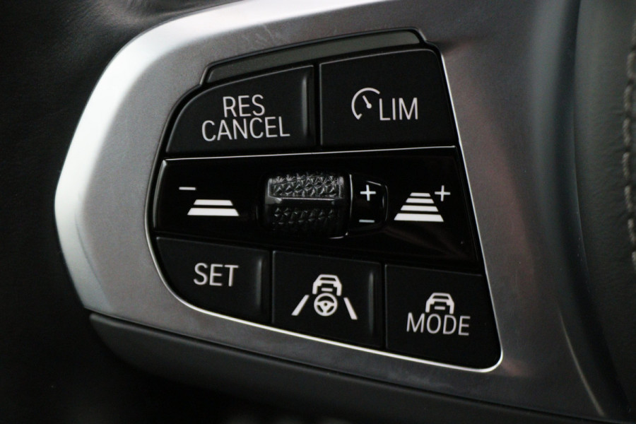 BMW X5 xDrive45e High Executive Panoramadak, Laser, 360° Camera, Head-Up, H&K, ACC, Luchtvering, 22"