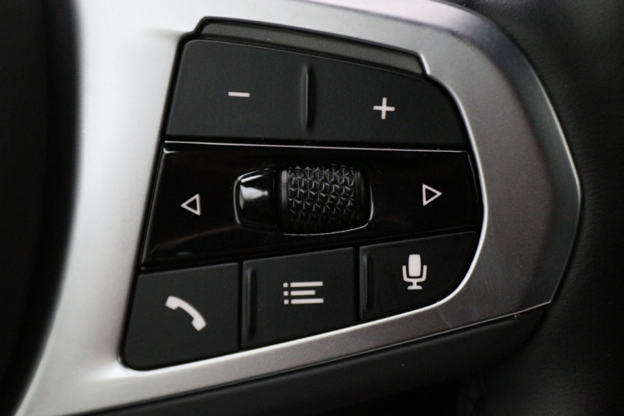 BMW X5 xDrive45e High Executive Panoramadak, Laser, 360° Camera, Head-Up, H&K, ACC, Luchtvering, 22"