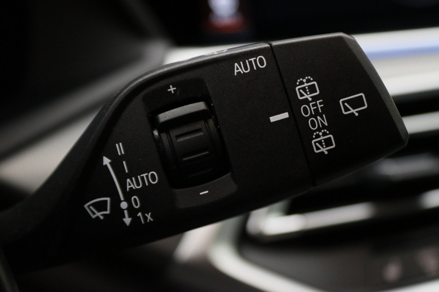 BMW X5 xDrive45e High Executive Panoramadak, Laser, 360° Camera, Head-Up, H&K, ACC, Luchtvering, 22"