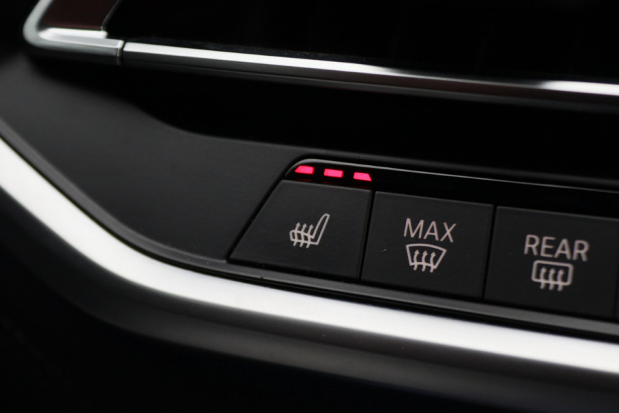 BMW X5 xDrive45e High Executive Panoramadak, Laser, 360° Camera, Head-Up, H&K, ACC, Luchtvering, 22"