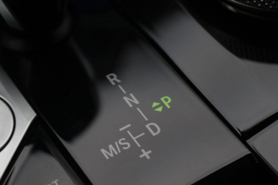 BMW X5 xDrive45e High Executive Panoramadak, Laser, 360° Camera, Head-Up, H&K, ACC, Luchtvering, 22"