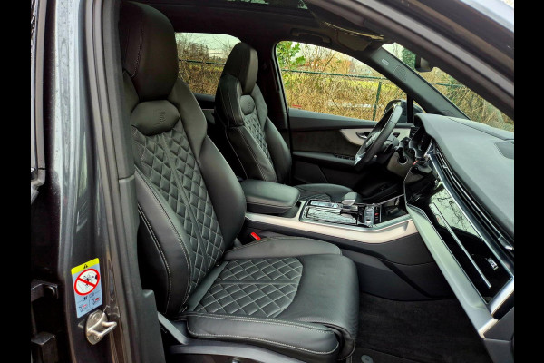 Audi Q7 60 TFSI e quattro Competition . Head-up . Sportstoelen. Panodak