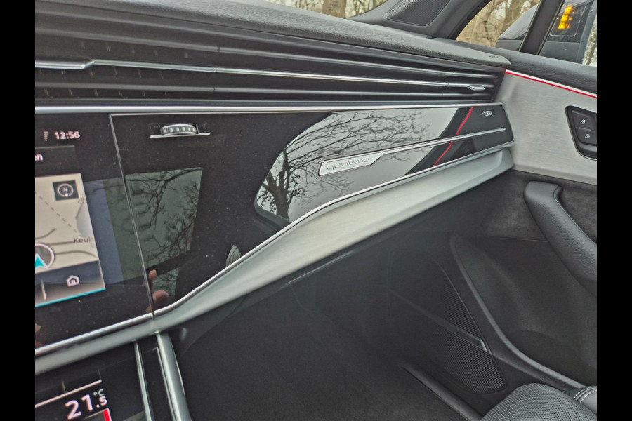 Audi Q7 60 TFSI e quattro Competition . Head-up . Sportstoelen. Panodak