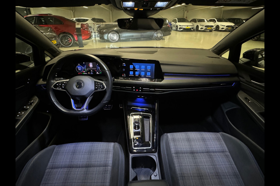 Volkswagen Golf 1.4 eHybrid GTE Pano|Keyless|IQ|Sfeer|Camera