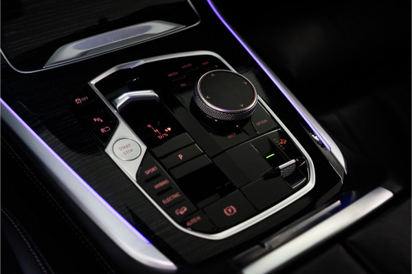 BMW X5 xDrive50e M-Sport 489PK | Bodykit | SkyLounge | Harman/Kardon | Individual | Drive Pro | VOL! 12 MND Garantie
