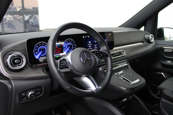 Mercedes-Benz Eqv 300 L2 / AMG / New Model / Luchtvering / 7-Persoons / Burmester / Vol Opties / NIEUWSTAAT