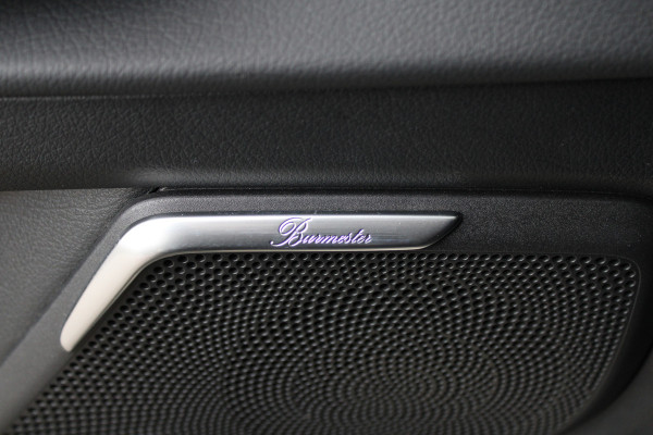 Mercedes-Benz Eqv 300 L2 / AMG / New Model / Luchtvering / 7-Persoons / Burmester / Vol Opties / NIEUWSTAAT