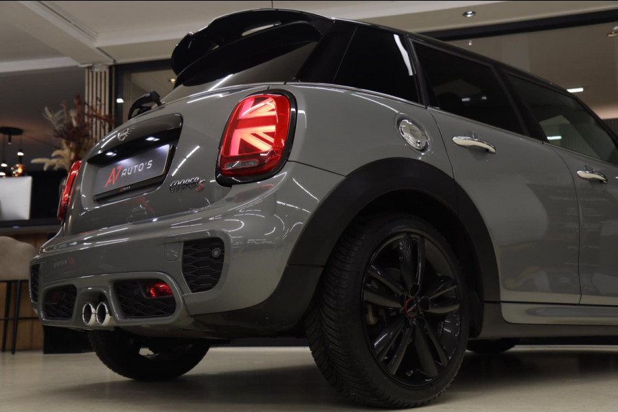 MINI Mini 2.0 Cooper S JCW uitgevoerd/NAP/PANO/HUD/H-K/CARPLAY/STOELVER/VOL