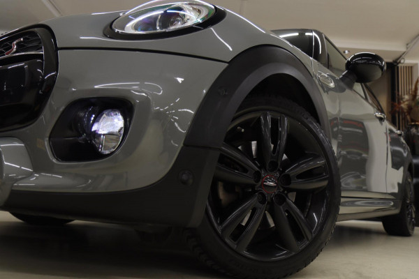 MINI Mini 2.0 Cooper S JCW uitgevoerd/NAP/PANO/HUD/H-K/CARPLAY/STOELVER/VOL