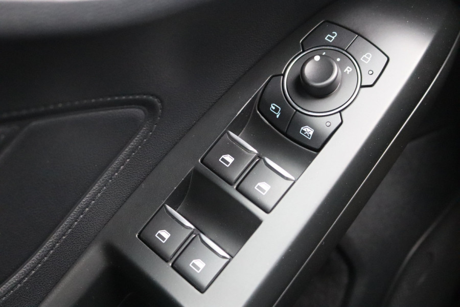 Ford FOCUS Wagon 125PK EcoB. Hybrid Automaat Titanium Navigatie/Camera/Winter-pack/Adaptive-cruise