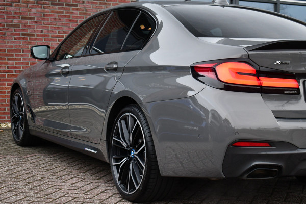 BMW 5 Serie 545e xDrive M-Sport Berninagrau ACC HiFi 20inch Shadow