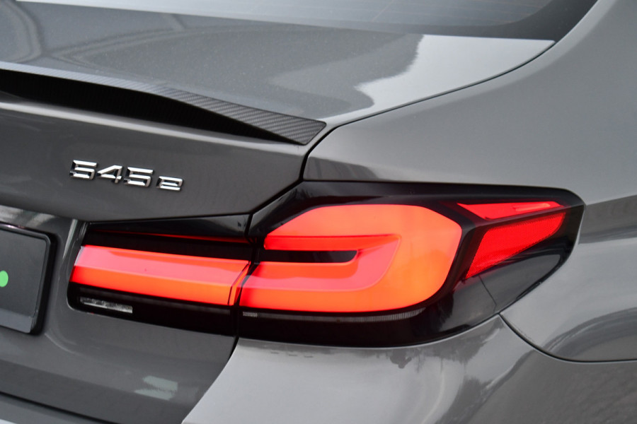 BMW 5 Serie 545e xDrive M-Sport Berninagrau ACC HiFi 20inch Shadow