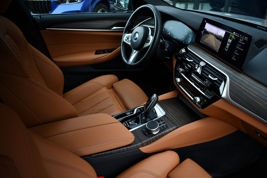 BMW 5 Serie 545e xDrive M-Sport Berninagrau ACC HiFi 20inch Shadow