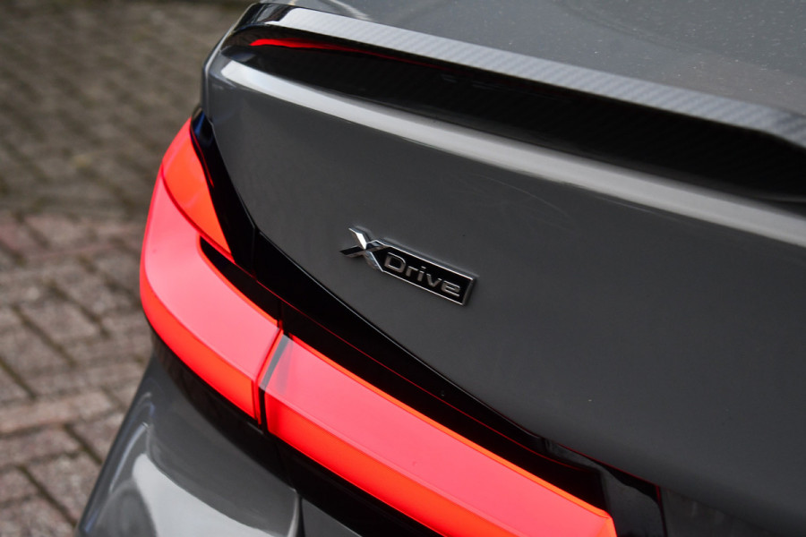 BMW 5 Serie 545e xDrive M-Sport Berninagrau ACC HiFi 20inch Shadow