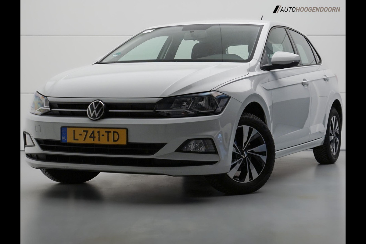 Volkswagen Polo 1.0 TSI Comfortline Sport (LED,APPLE CARPLAY,ADAPTIVE CRUISE,LM-VELGEN,NIEUWE APK,SPORSTOELEN,AIRCO,TOPCONDITIE)
