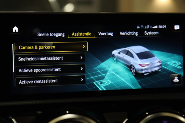 Mercedes-Benz CLA-Klasse 200 Business Solution AMG NAP/PANO/CAM/KEYLESS/LANEASSIST/VOL