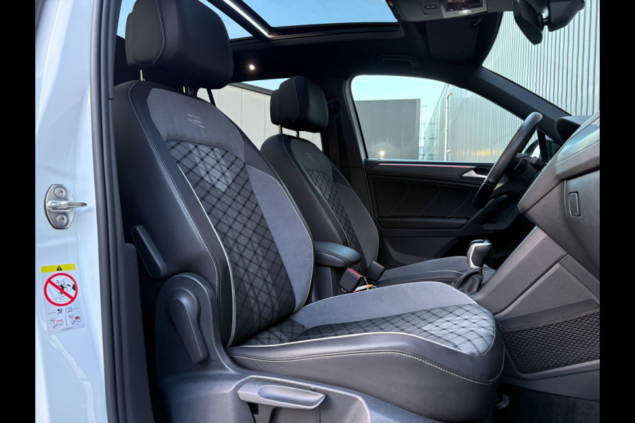 Volkswagen Tiguan 1.4 TSI eHybrid R-Line Business+ | 360 Camera | Panodak | 20'' | Keyless | Prijs Rijklaar!!