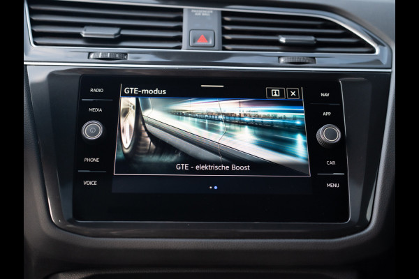 Volkswagen Tiguan 1.4 TSI eHybrid R-Line Business+ | 360 Camera | Panodak | 20'' | Keyless | Prijs Rijklaar!!