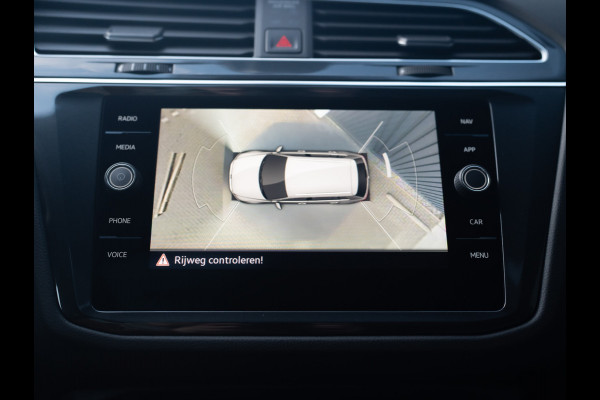 Volkswagen Tiguan 1.4 TSI eHybrid R-Line Business+ | 360 Camera | Panodak | 20'' | Keyless | Prijs Rijklaar!!